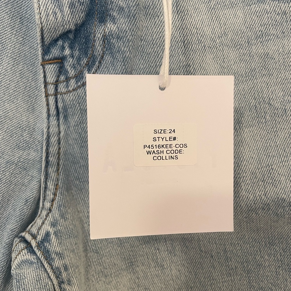 PISTOLA- BOBBIE CROSSOVER SHORT - COLLINS (light denim) - Picture 6 of 7